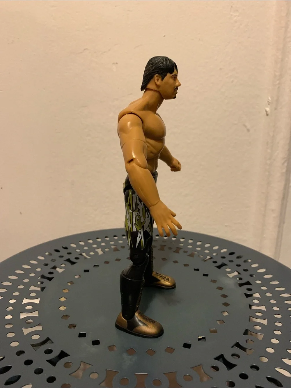 Eddie Guerrero 2000 WWE Jakks Pacific Finishing Moves Figure